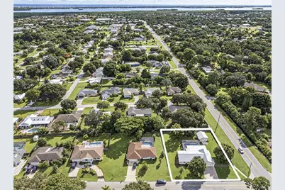 410 10th Court, Vero Beach, FL 32962 - Photo 3