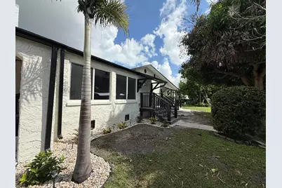 1232 Easter Avenue #B, Fort Pierce, FL 34950 - Photo 1