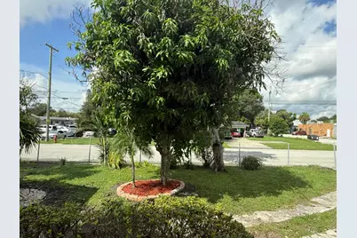 1232 Easter Avenue #B, Fort Pierce, FL 34950 - Photo 15