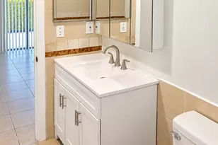 18286 Mediterranean Blvd, Hialeah, FL 33015 - Photo 15