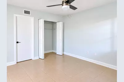 18286 Mediterranean Boulevard #202, Hialeah, FL 33015 - Photo 17