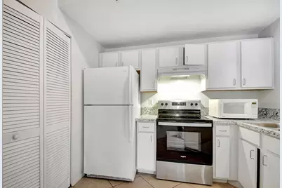 1200 Scotia Drive #107, Hypoluxo, FL 33462 - Photo 11