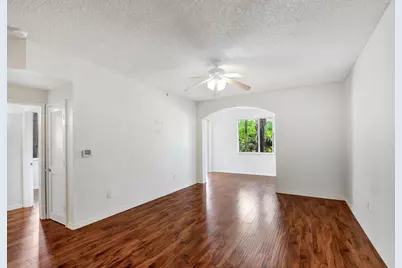 1200 Scotia Drive #107, Hypoluxo, FL 33462 - Photo 9