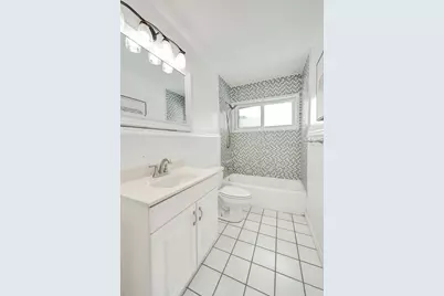 201 N 68th Way, Hollywood, FL 33024 - Photo 19