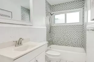 201 N 68th Way, Hollywood, FL 33024 - Photo 19