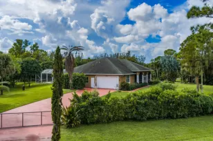 16970 W Burns Dr W, The Acreage, FL 33470 - Photo 5
