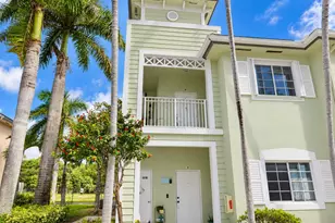 2711 NE 4th St, Homestead, FL 33033 - Photo 11