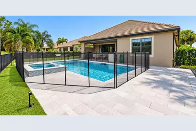 4637 Siena Circle, Wellington, FL 33414 - Photo 3