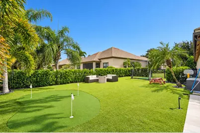 4637 Siena Circle, Wellington, FL 33414 - Photo 35