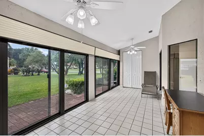 5887 Parkwalk Circle W, Boynton Beach, FL 33472 - Photo 23