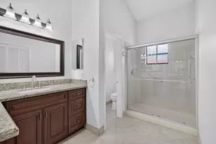 5887 Parkwalk Cir W, Boynton Beach, FL 33472 - Photo 17