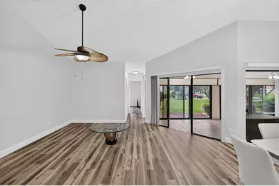 5887 Parkwalk Circle W, Boynton Beach, FL 33472 - Photo 5