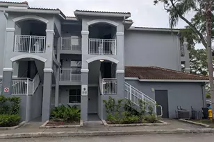 150 NW 96th Ave, Pembroke Pines, FL 33024 - Photo 1