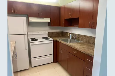 135 Dorset D #135, Boca Raton, FL 33434 - Photo 7