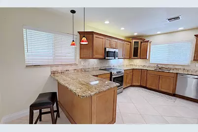 222 SE 2nd Terrace, Dania Beach, FL 33004 - Photo 9