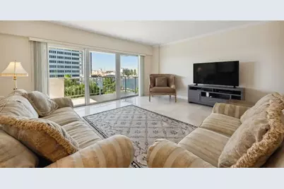 875 E Camino Real, Boca Raton, FL 33432 - Photo 9