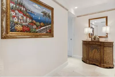 875 E Camino Real, Boca Raton, FL 33432 - Photo 3
