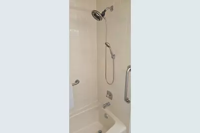 2448 NE 13th Avenue, Pompano Beach, FL 33064 - Photo 9