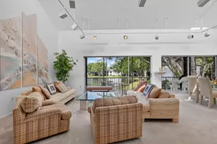 6800 Willow Wood Dr, Boca Raton, FL 33434 - Photo 9