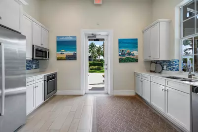 235 Bay Colony Drive N, Juno Beach, FL 33408 - Photo 47