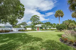2201 Bonita Ave, Vero Beach, FL 32960 - Photo 3