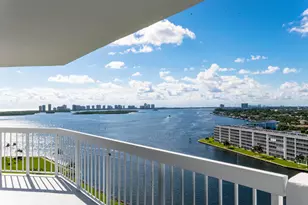 123 Lakeshore Dr, North Palm Beach, FL 33408 - Photo 1