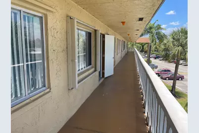 700 Village Green Court #208, Palm Springs, FL 33461 - Photo 7