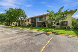 9935 Pineapple Tree Dr, Boynton Beach, FL 33436 - Photo 1