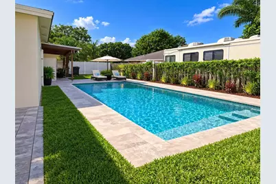 202 SW 52nd Avenue, Plantation, FL 33317 - Photo 19