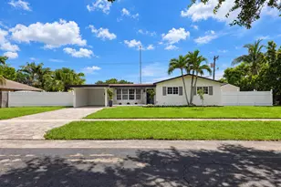 202 SW 52nd Ave, Plantation, FL 33317 - Photo 1