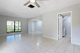 901 Sandtree Dr, Palm Beach Gardens, FL 33403 - Photo 11
