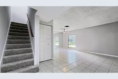 901 Sandtree Drive, Palm Beach Gardens, FL 33403 - Photo 5