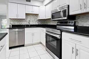 901 Sandtree Dr, Palm Beach Gardens, FL 33403 - Photo 21