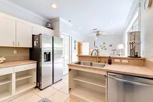 2002 SE 14th Ct, Homestead, FL 33035 - Photo 5