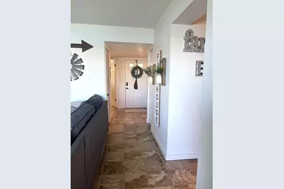 10102 Glenmoor Drive, West Palm Beach, FL 33409 - Photo 3
