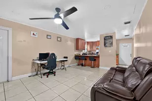 223 N F St, Lake Worth Beach, FL 33460 - Photo 7