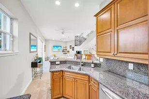 1627 E Broward Blvd, Fort Lauderdale, FL 33301 - Photo 9