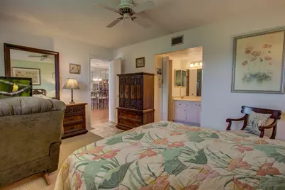 7807 Golf Cir Drive #202, Margate, FL 33063 - Photo 13