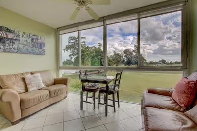 7807 Golf Cir Drive #202, Margate, FL 33063 - Photo 5