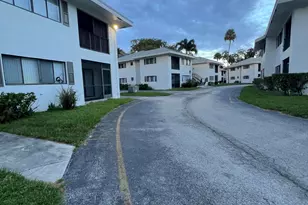2550 SW 18th Terrace, Fort Lauderdale, FL 33315 - Photo 5