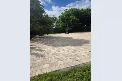 2524 Funston Street, Hollywood, FL 33020 - Photo 15