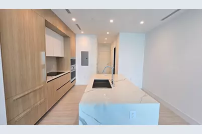 2411 Laguna Circle #510, North Miami, FL 33181 - Photo 23