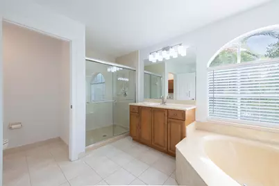 4668 SW 183rd Avenue, Miramar, FL 33029 - Photo 17