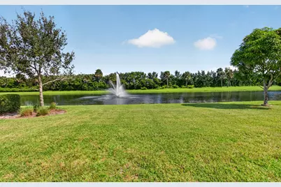 9219 Grand Prix Lane, Boynton Beach, FL 33472 - Photo 31