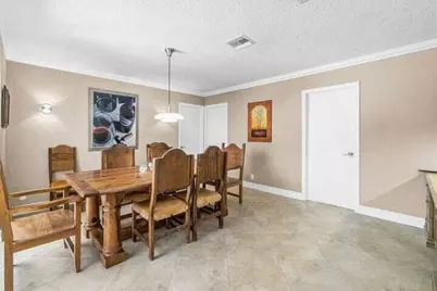 653 NW 10th Court, Boca Raton, FL 33486 - Photo 7