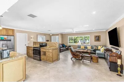 653 NW 10th Court, Boca Raton, FL 33486 - Photo 13