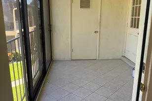 211 Pine HOV Cir, Greenacres, FL 33463 - Photo 11