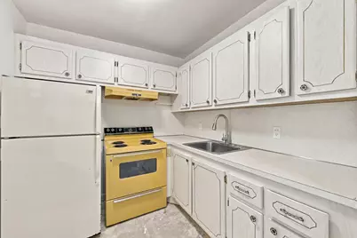 62 Oakridge E #62, Deerfield Beach, FL 33442 - Photo 3