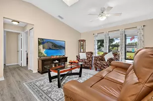 755 SW Tupper Ln, Port Saint Lucie, FL 34953 - Photo 21