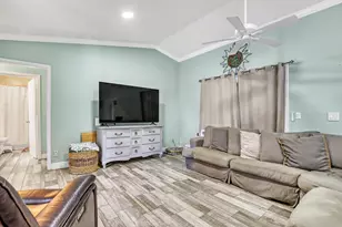 799 Huff Rd, Haverhill, FL 33415 - Photo 11